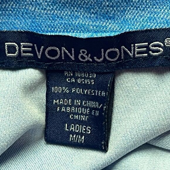 Devon & Jones Golf Top Nicklaus Golf Club Lionsgate Kansas‎ Preppy V-Neck Size M - Picture 5 of 7